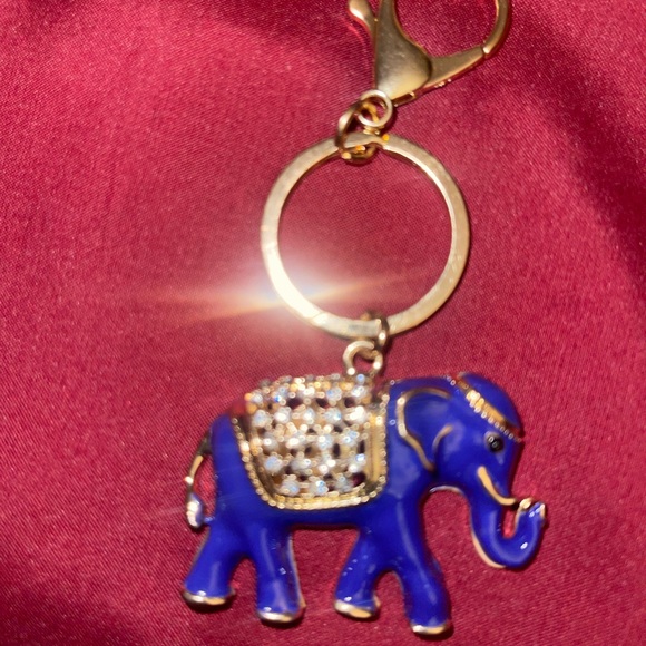 Bag and Key charms Nwt - Picture 7 of 7